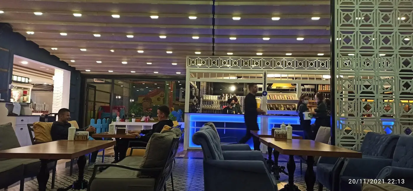 La Perla Fırın Cafe