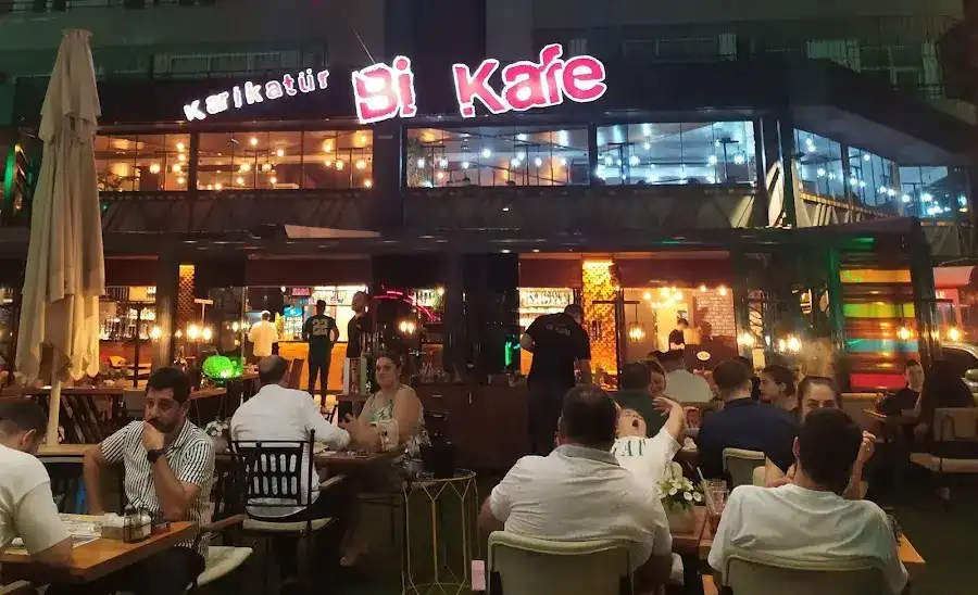 Karikatür Bi Kafe fotoğraf 3