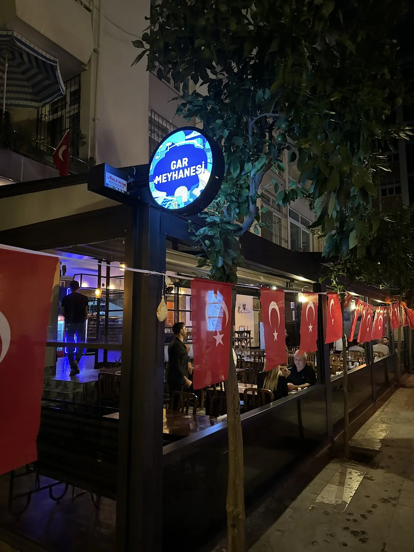 Gar Meyhanesi fotoğraf 3