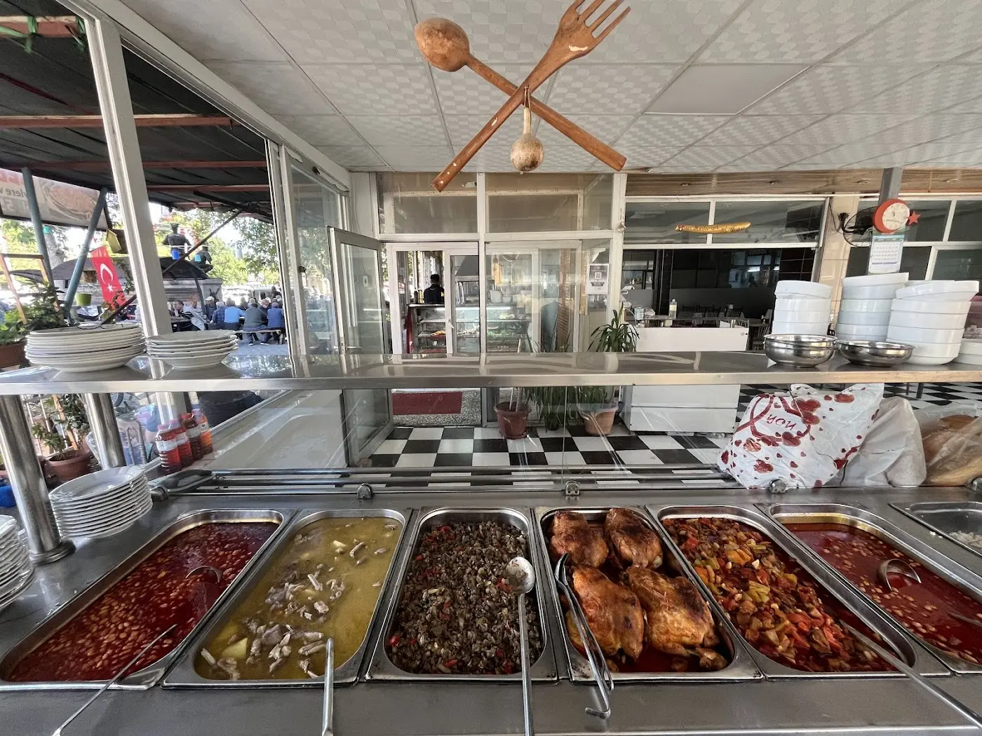 Han Restaurant Sulu Yemek ve Kebap Salonu