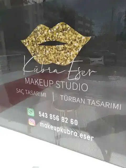 Kübra Eser MAKEUP STUDİO ve GUZELLİK SALONU fotoğraf 3