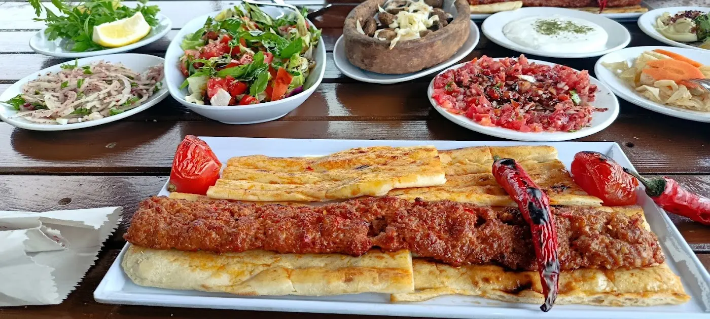 Varda Çardak Cafe Restaurant fotoğraf 3
