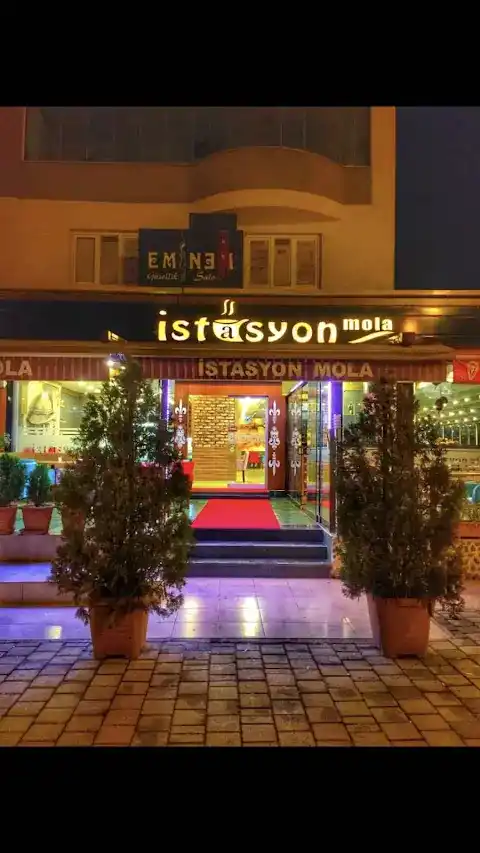 İstasyon Mola
