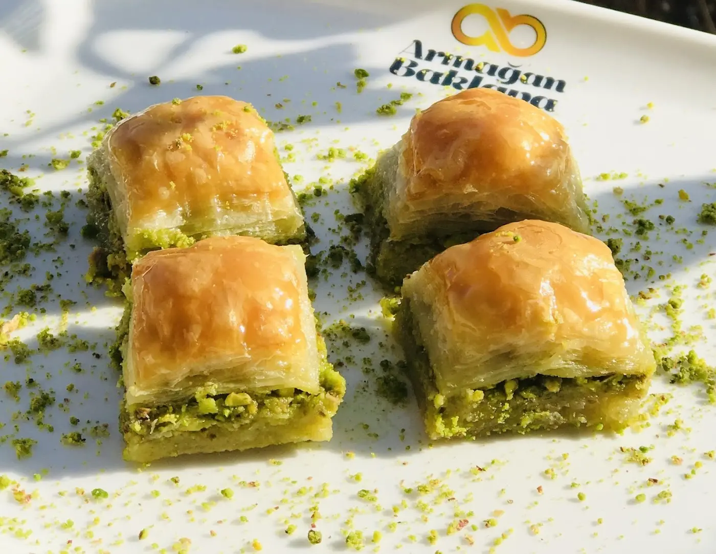Armağan Baklava Sarıçam fotoğraf 2