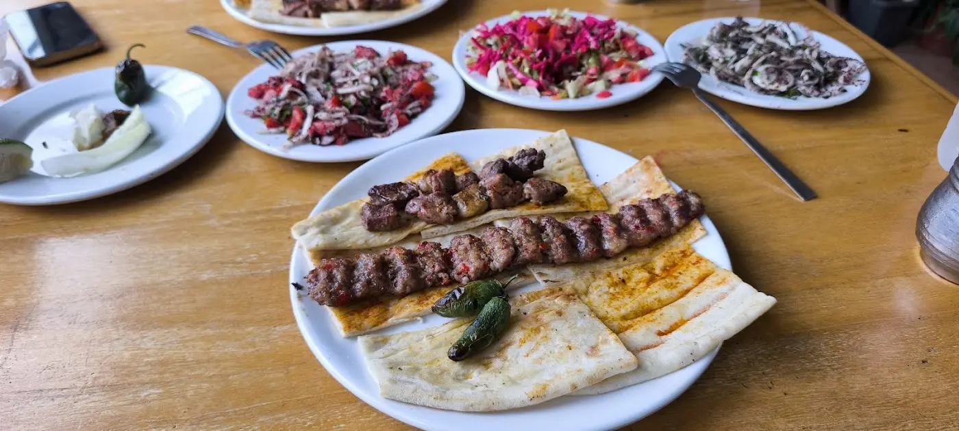 ELİF USTA SARIÇAM KEBAP fotoğraf 2