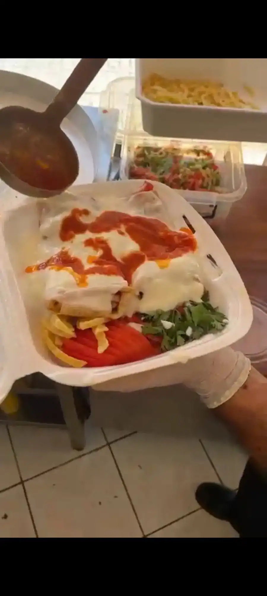 CADDE DÖNER TUFANBEYLİ fotoğraf 2
