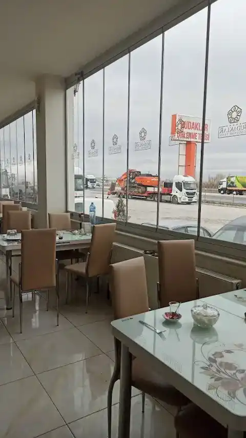 BUDAKLAR DİNLENME TESİSİ fotoğraf 3
