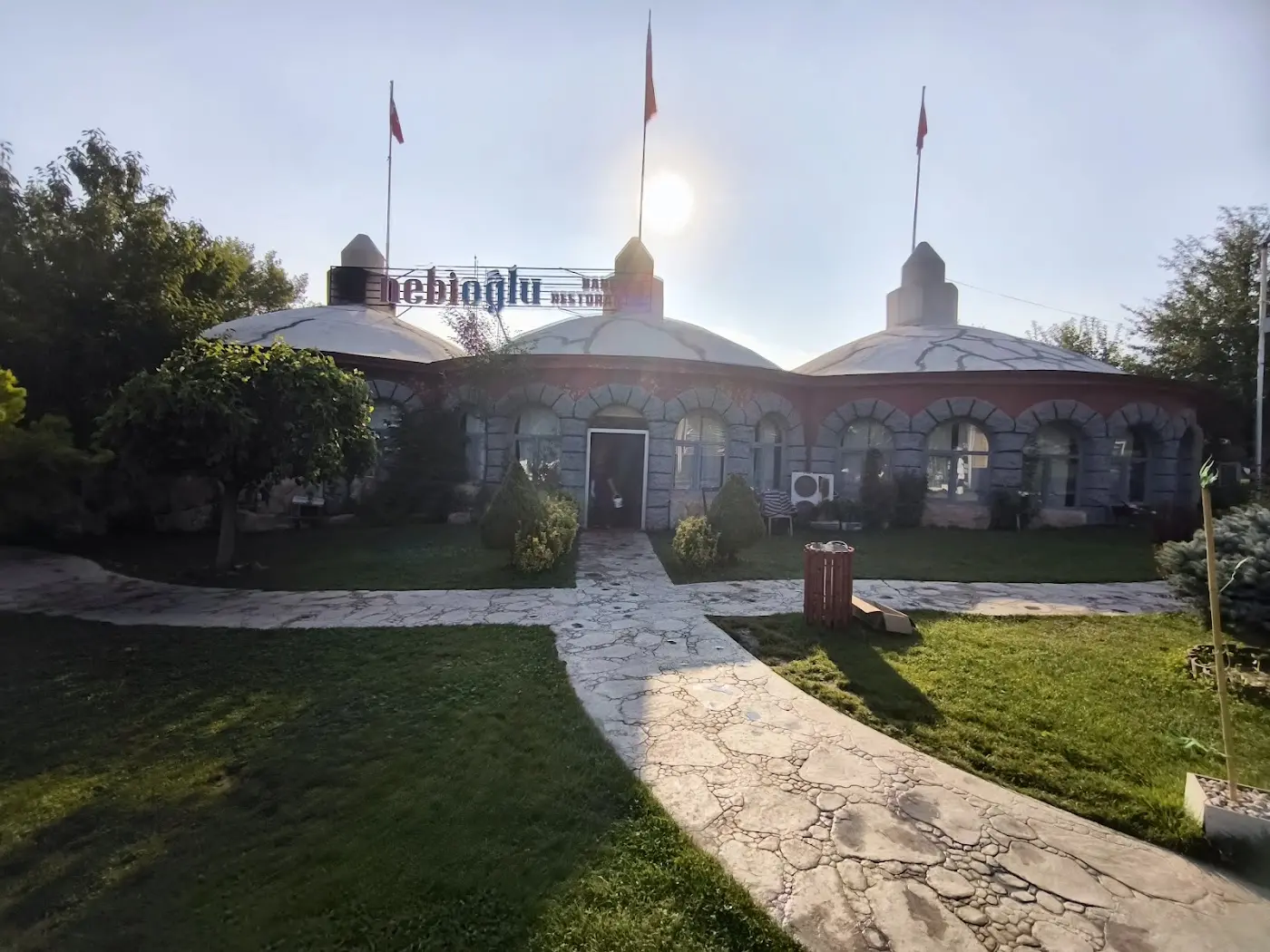 Nebioğlu Et -Balık Restoran Çay Bahçesi Petrol Ofisi Çay- Afyon fotoğraf 3