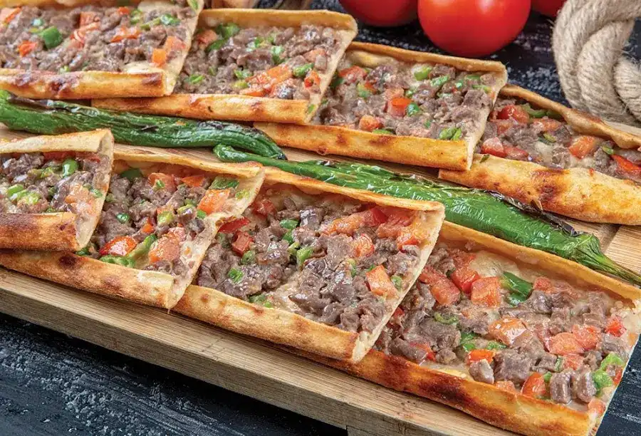 ŞUHUT ÜSTÜN PİDE LAHMACUN SALONU fotoğraf 2