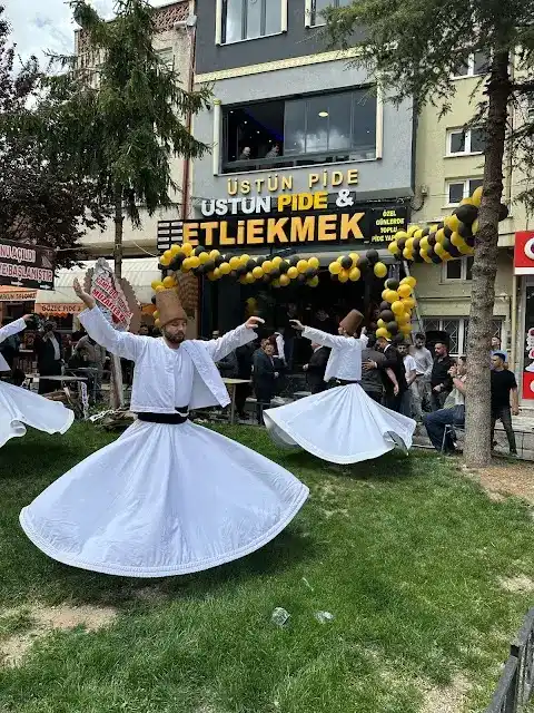 ŞUHUT ÜSTÜN PİDE LAHMACUN SALONU fotoğraf 3