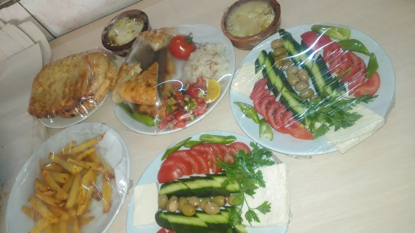 SARAY PİDE LAHMACUN İZGARA ÇORBA VE KAVURMA SALONU