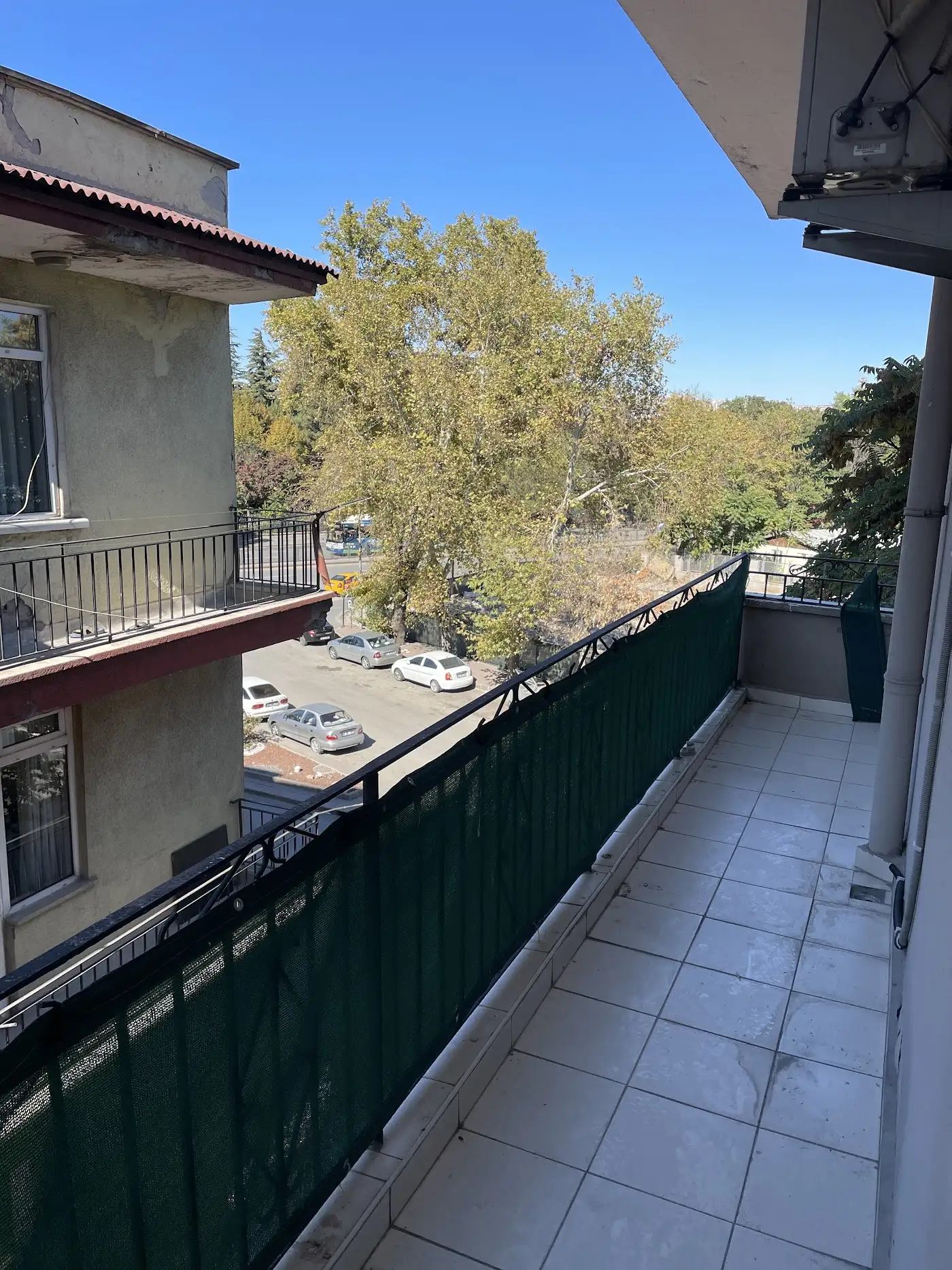 Aymini Hotel
