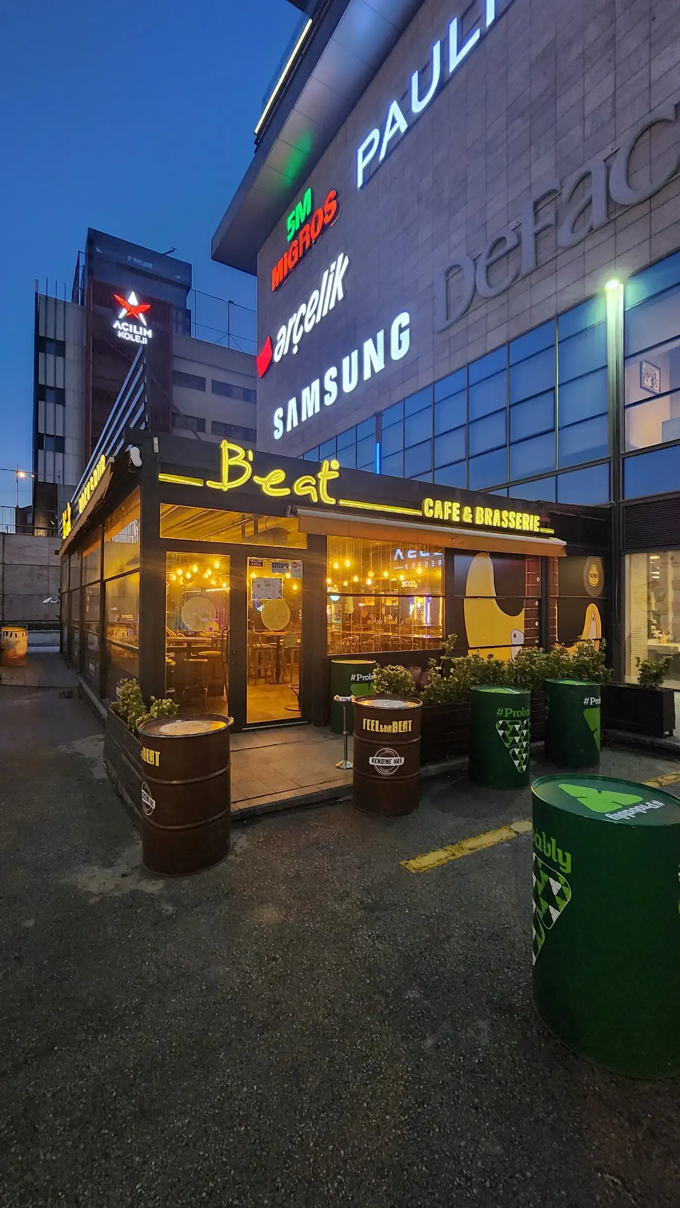 B'eat Taurus Rock & Pub