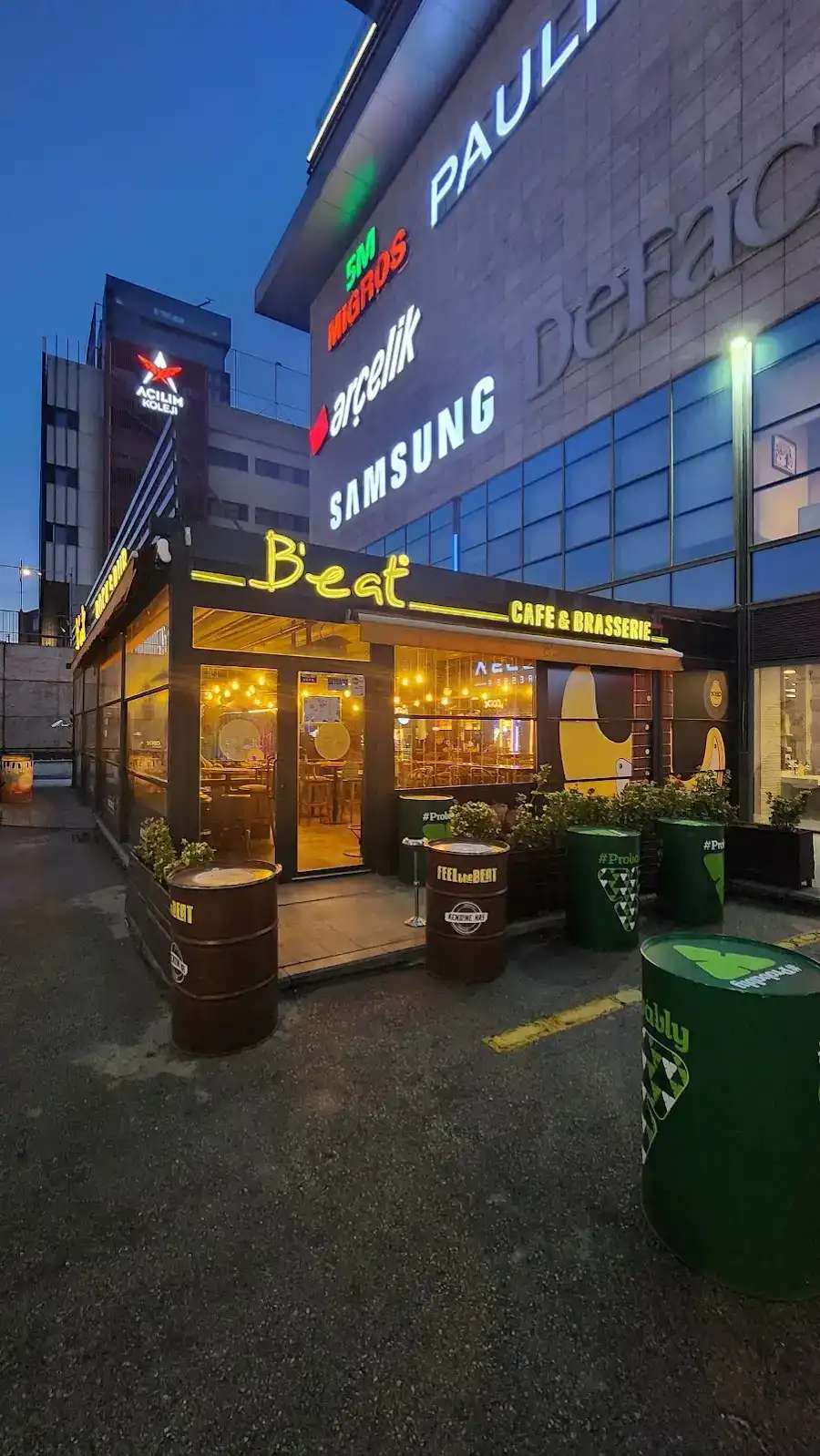 B'eat Taurus Rock & Pub