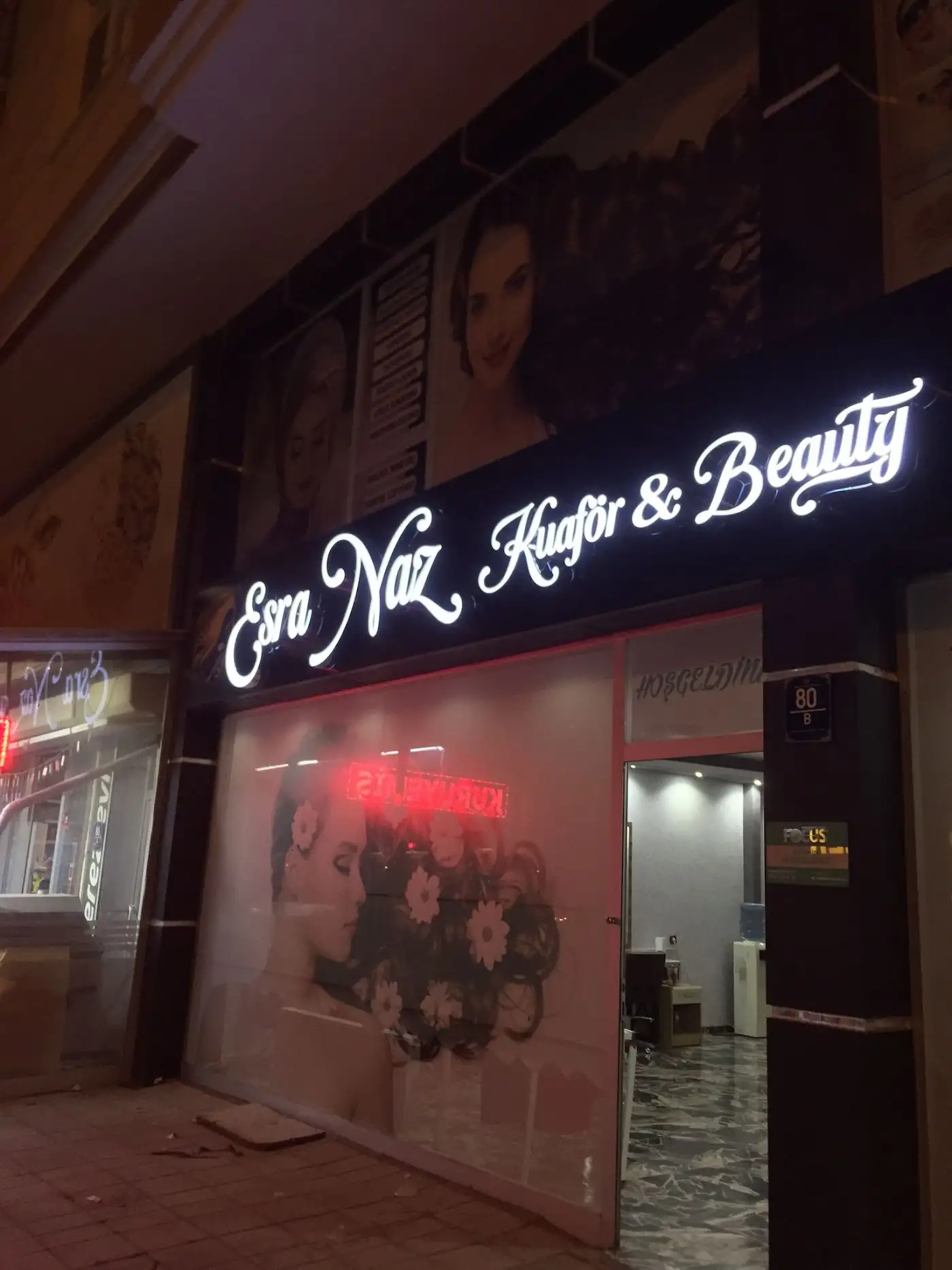 Esra Naz Bayan Kuaförü