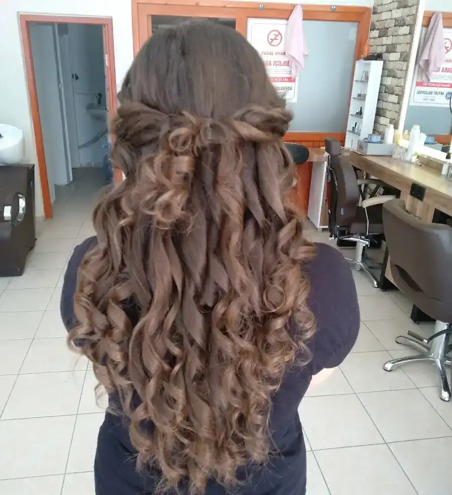 Esra Naz Bayan Kuaförü fotoğraf 3