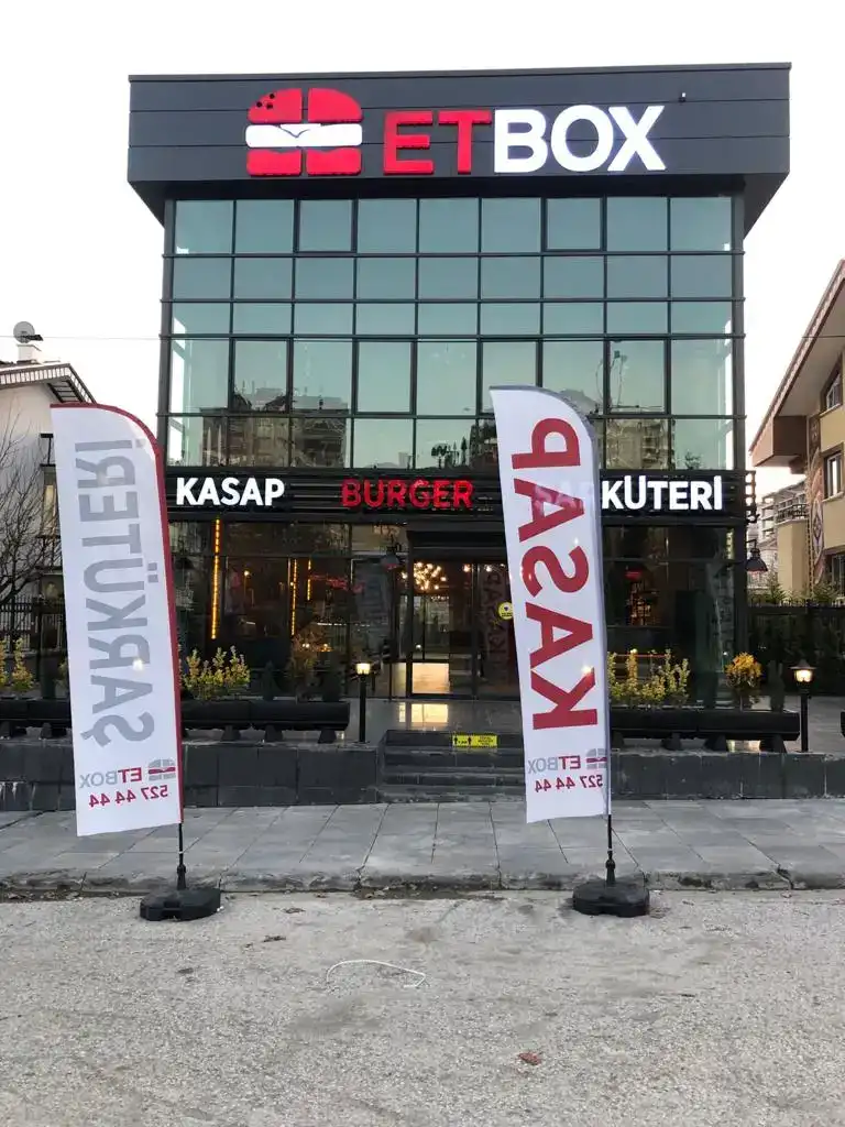 ETBOX KASAP BURGER ŞARKÜTERİ