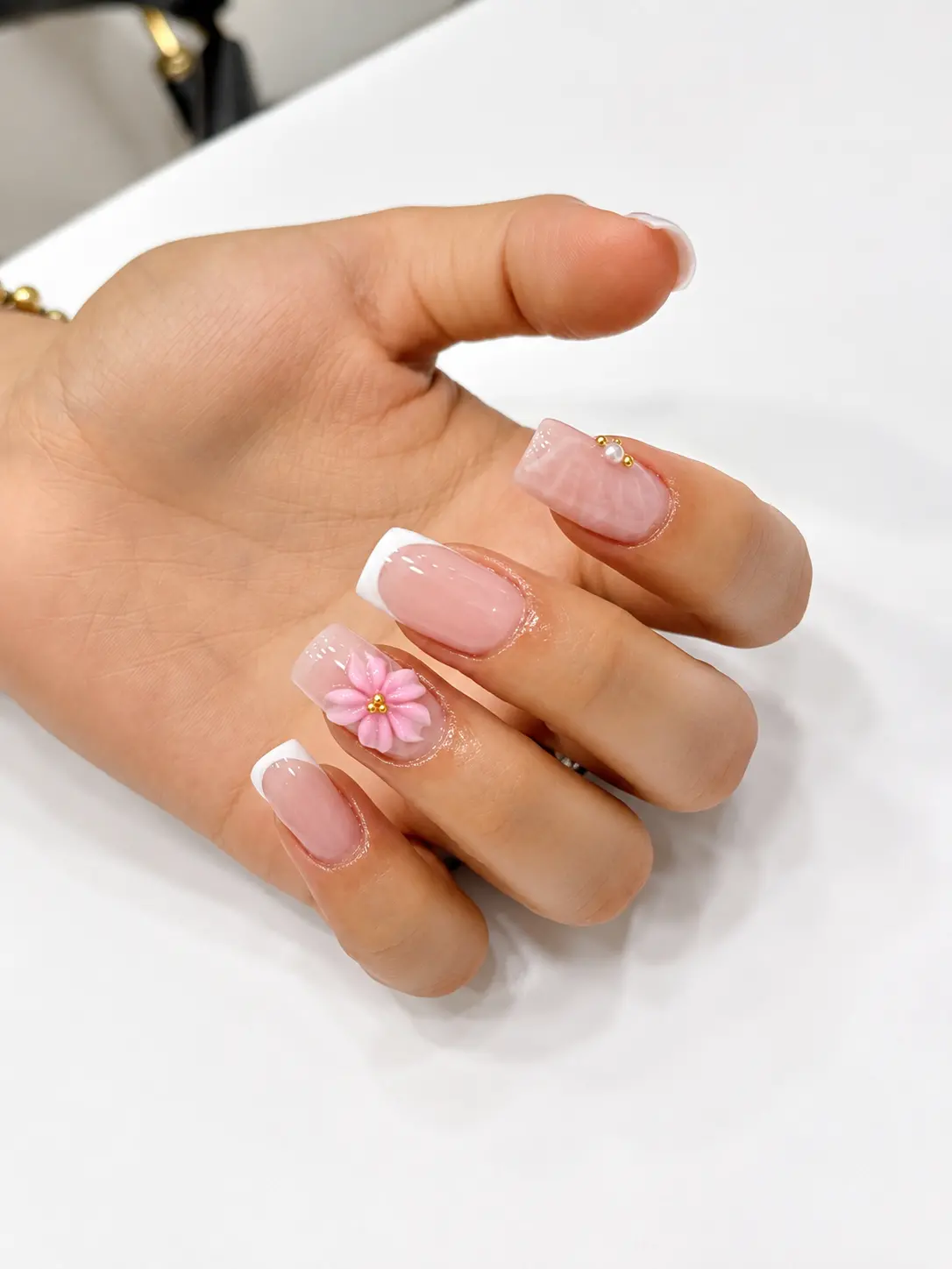 Günel Nails Studio - Akyurt Tırnak - Akyurt Manikür - Akyurt Pedikür - Akyurt Protez Tırnak fotoğraf 1