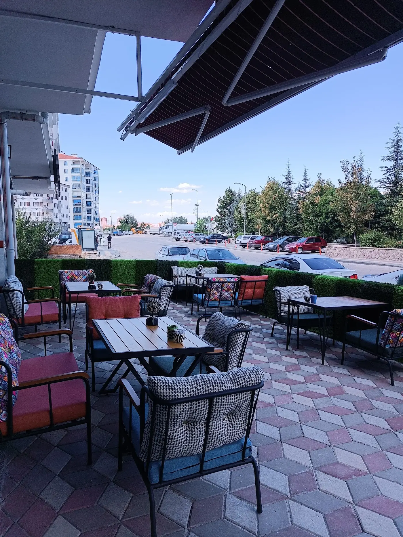 narmiilA 173 Cafe