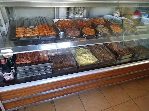 Öz Altınova pide kebap salonu fotoğraf 3