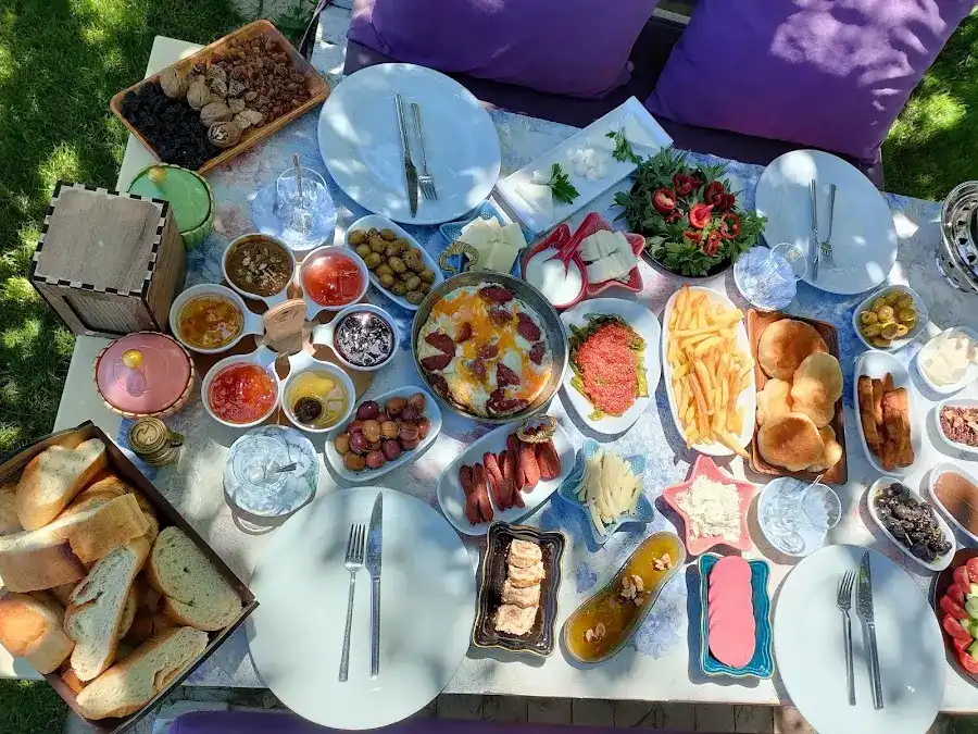 Poyraz Paşanın Yeri - Kahvaltı
