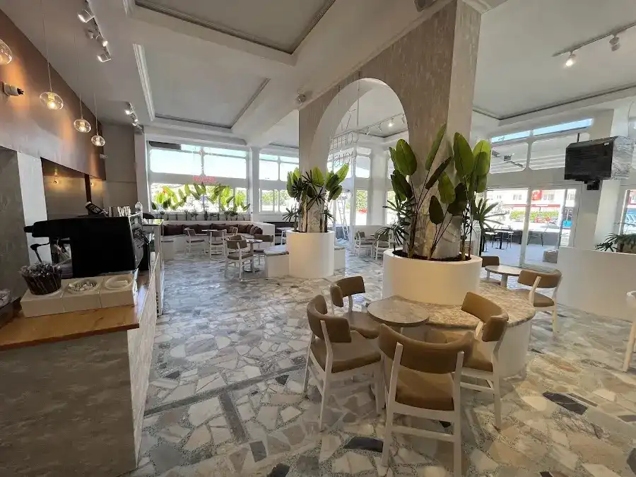 RA COFFEE HOUSE fotoğraf 3