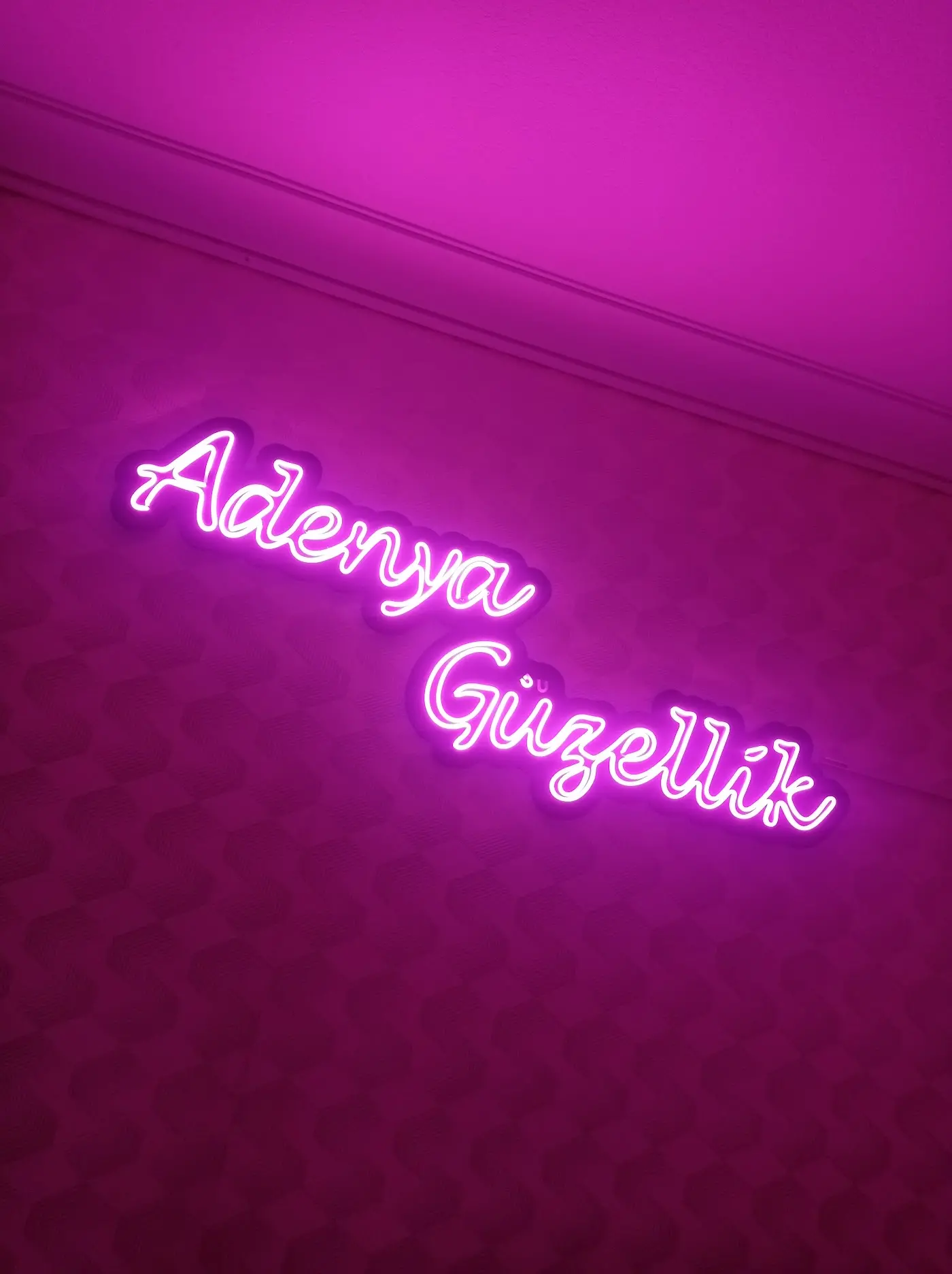 Adenya Güzellik Merkezi