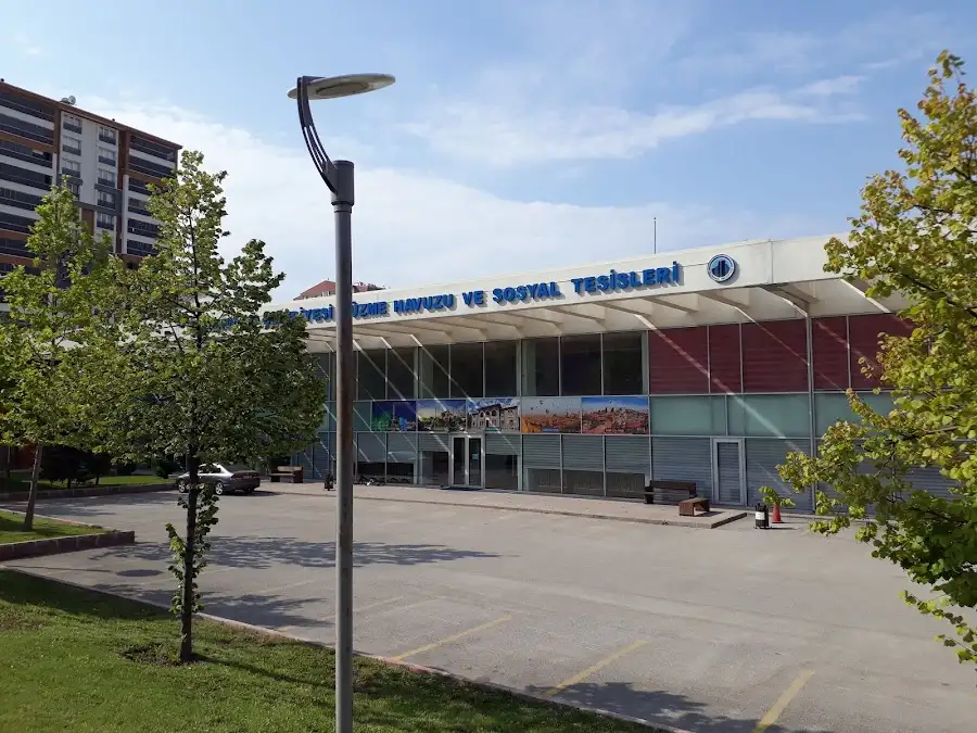 Altındağ belediyesi yüzme havuzu ve sosyal tesisleri