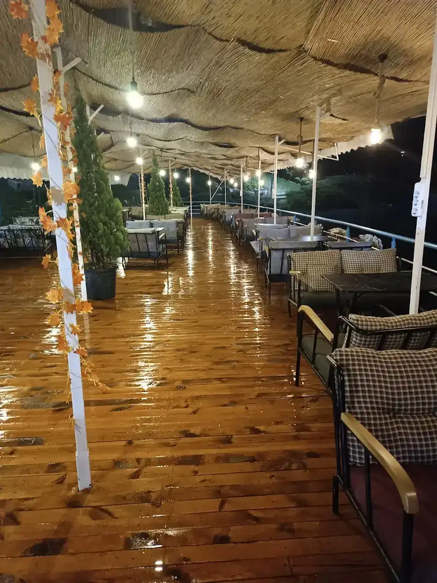 Dinlenti Cafe Altınpark