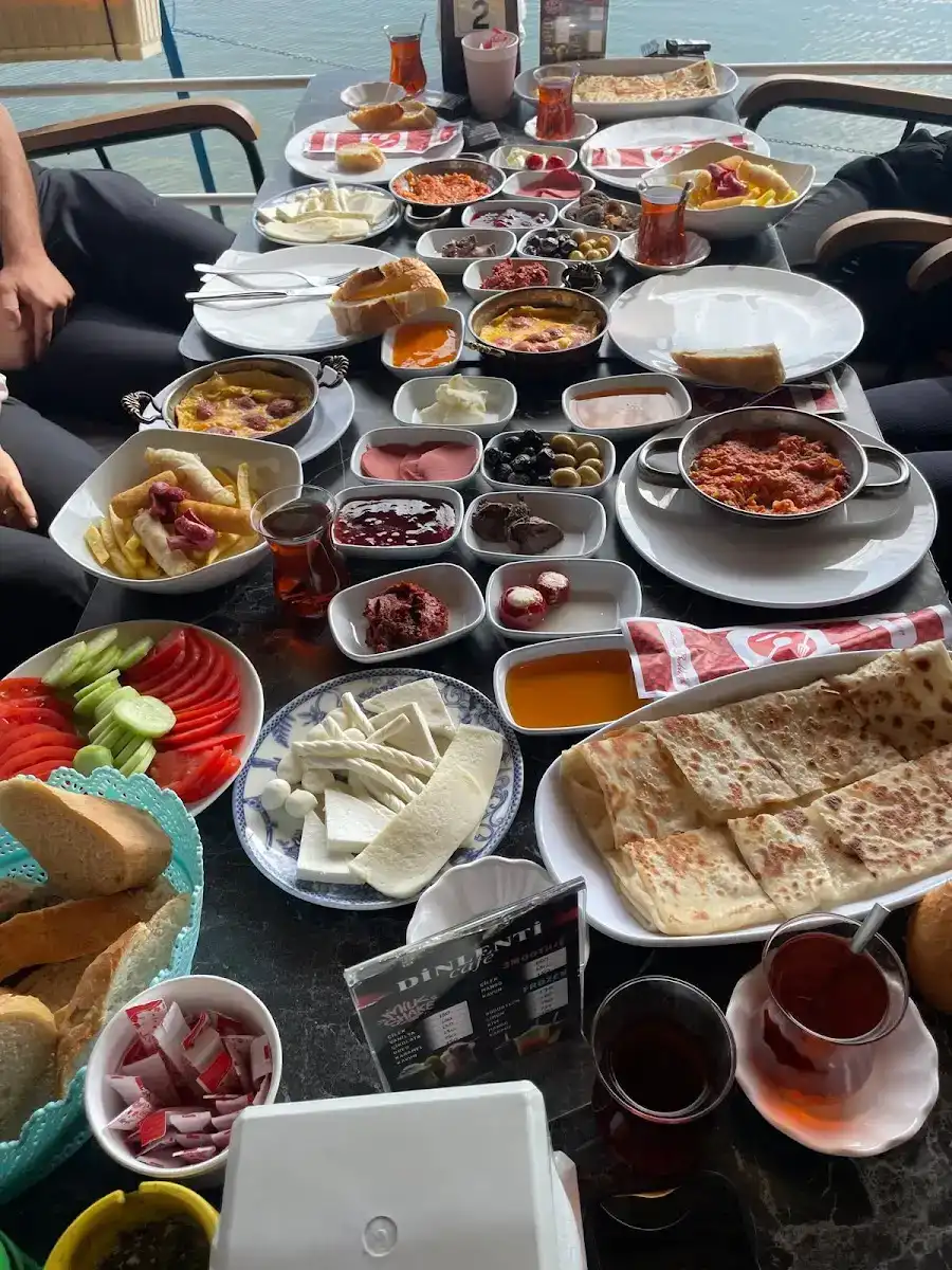 Dinlenti Cafe Altınpark fotoğraf 3