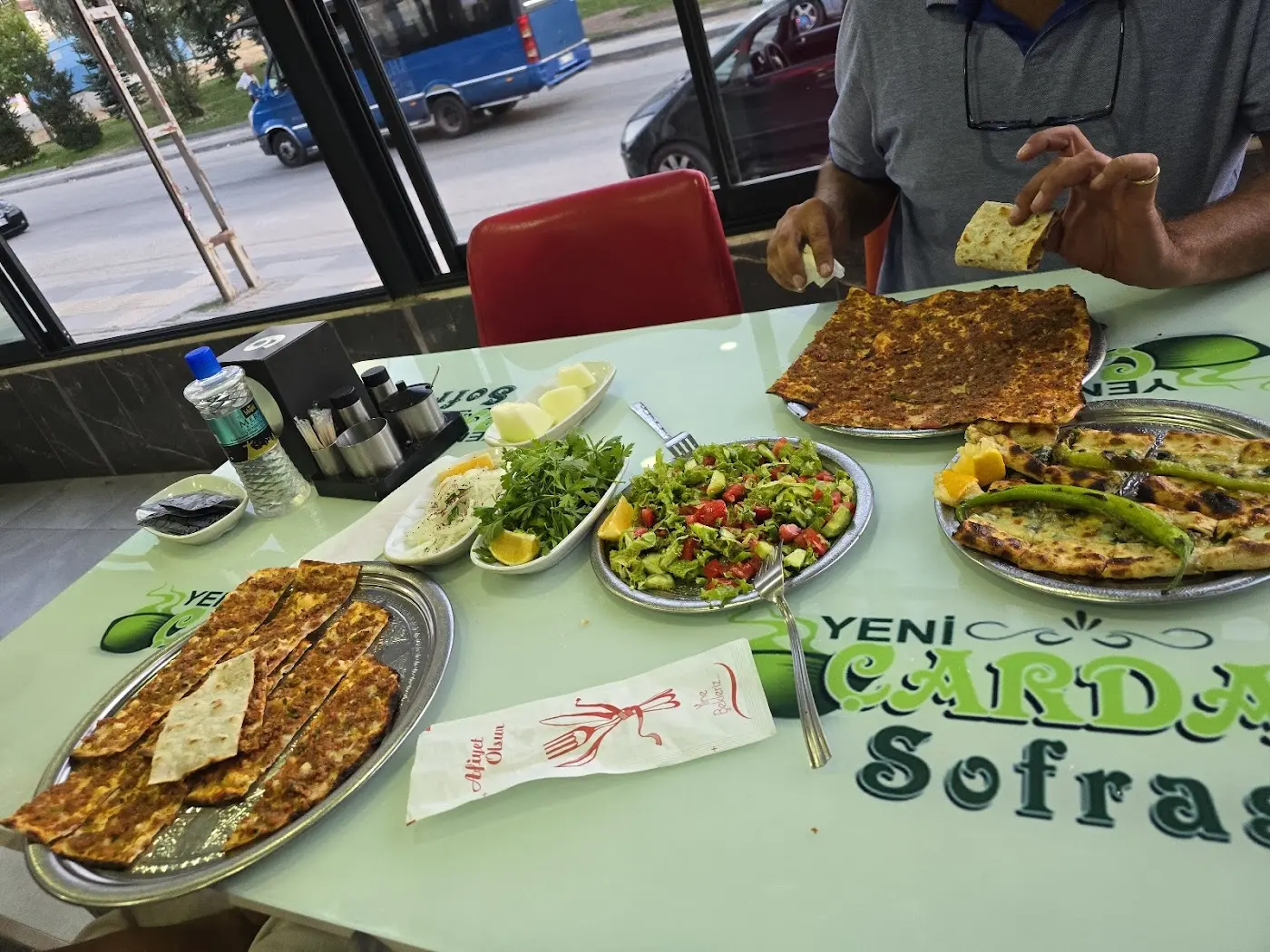 Ege Pide & Lahmacun fotoğraf 3