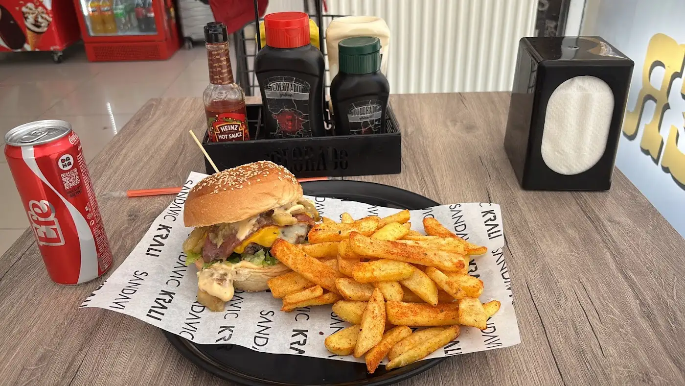 FARM BURGER