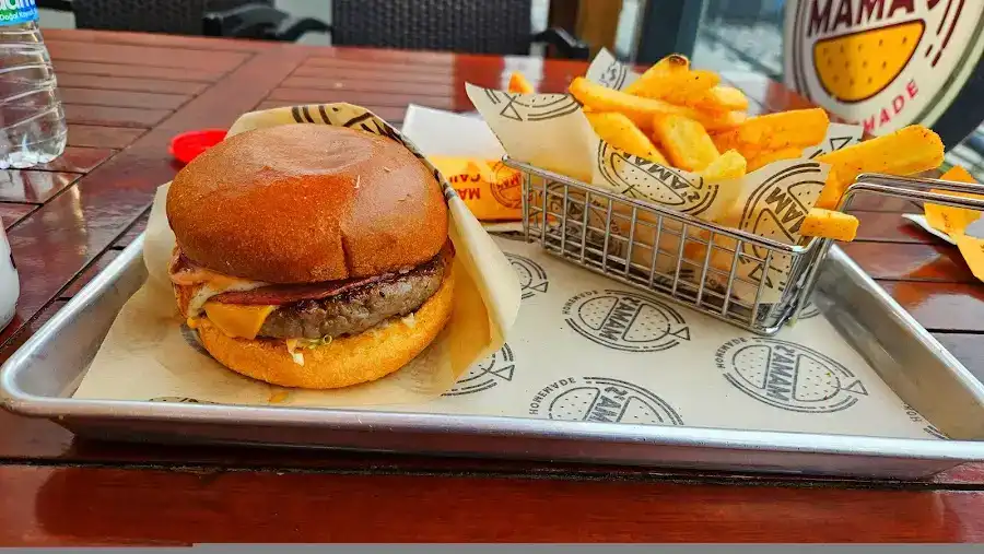 Mama's Burger Ovacık fotoğraf 3