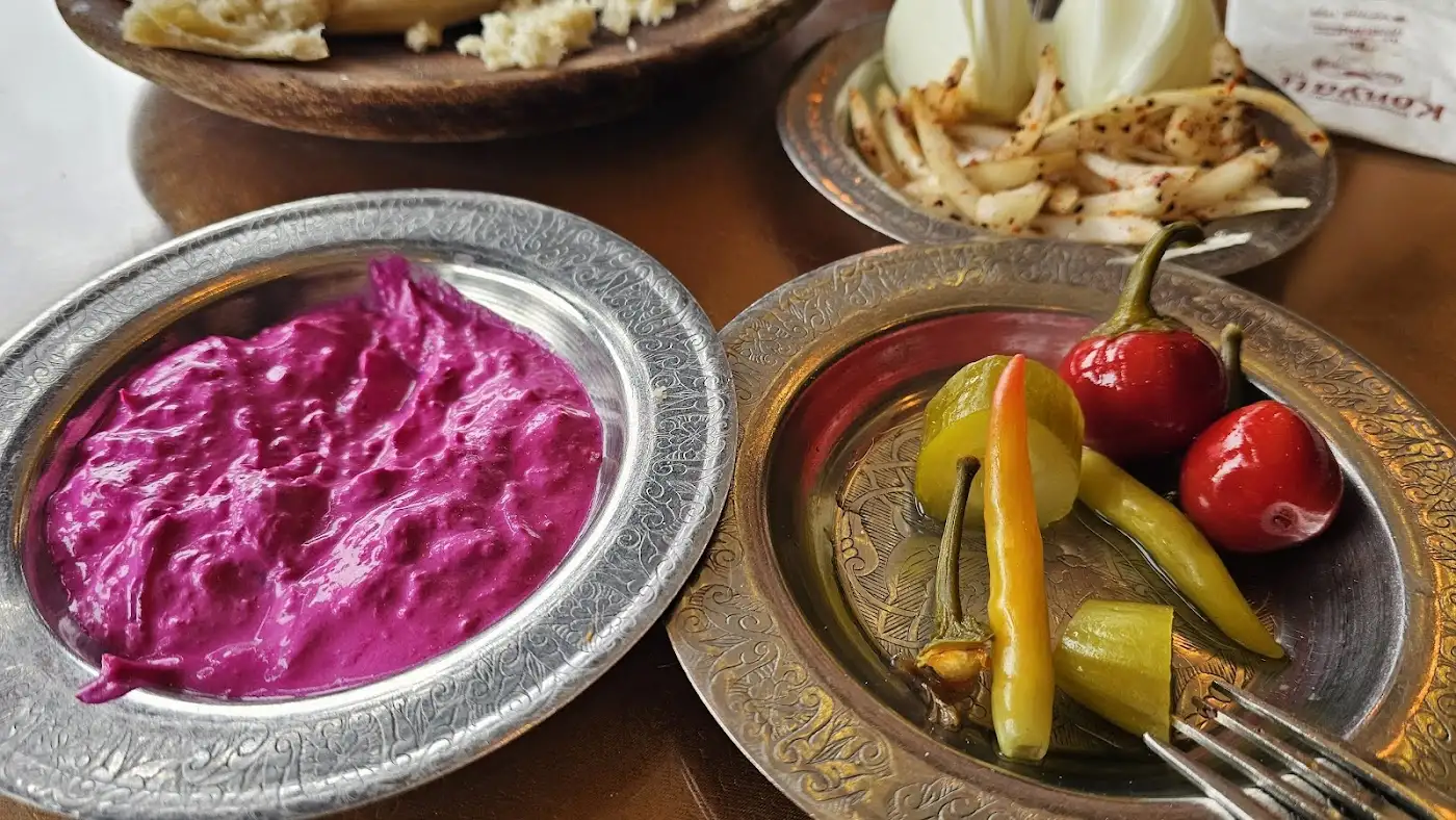 Meşhur Konyalı Kebap 1973 Kuzuların Efendisi fotoğraf 3