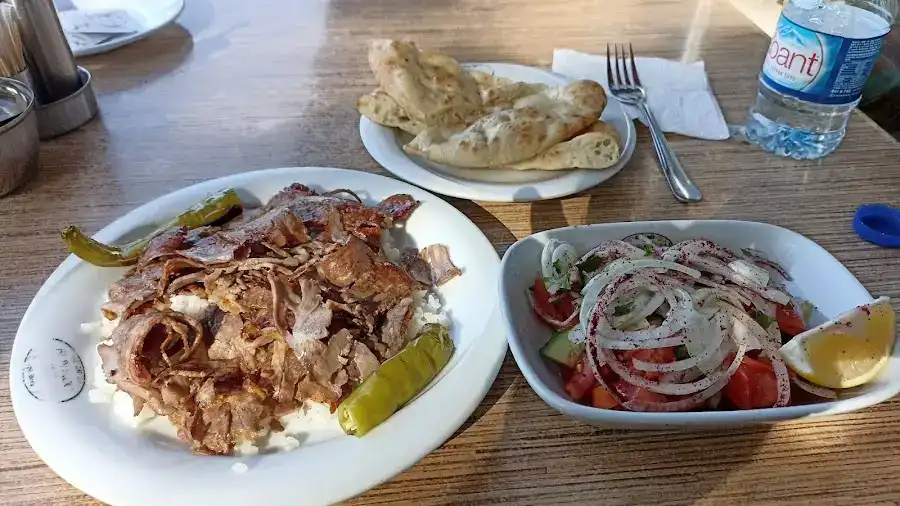 Nazım Usta Hacıbayram Kebapçısı fotoğraf 2