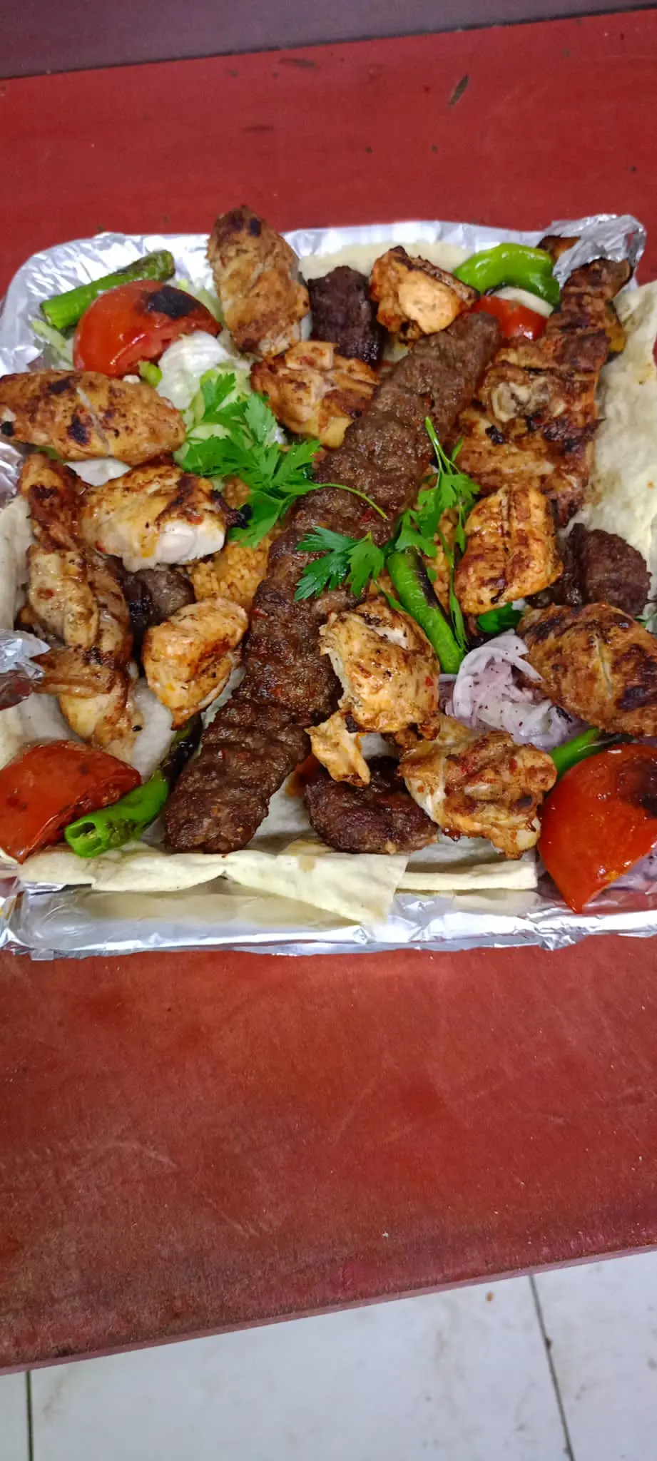 NEFİS pide kebap lahmacun künefe corba salonu fotoğraf 2