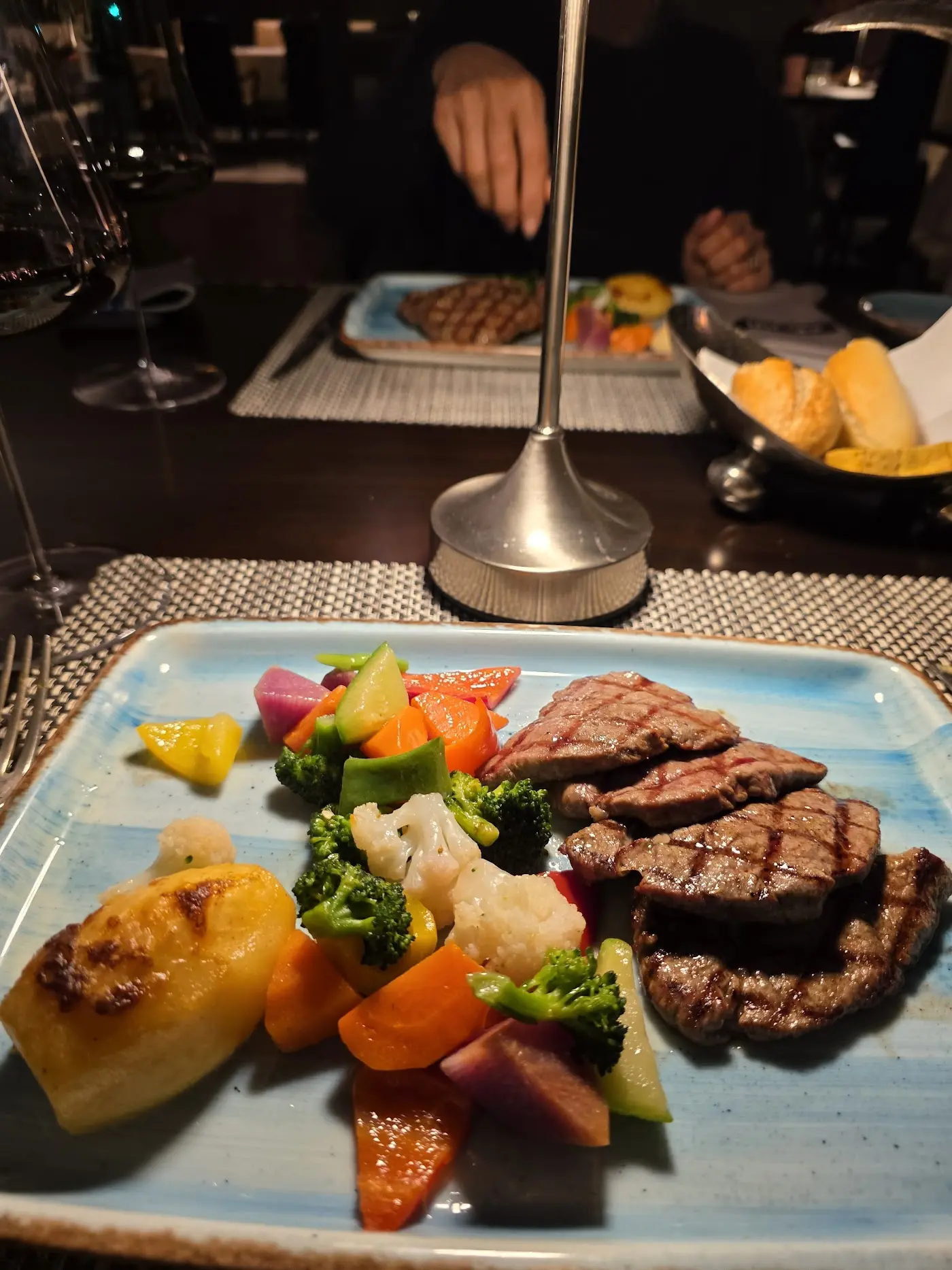 Aruni Restaurant & Bar fotoğraf 2