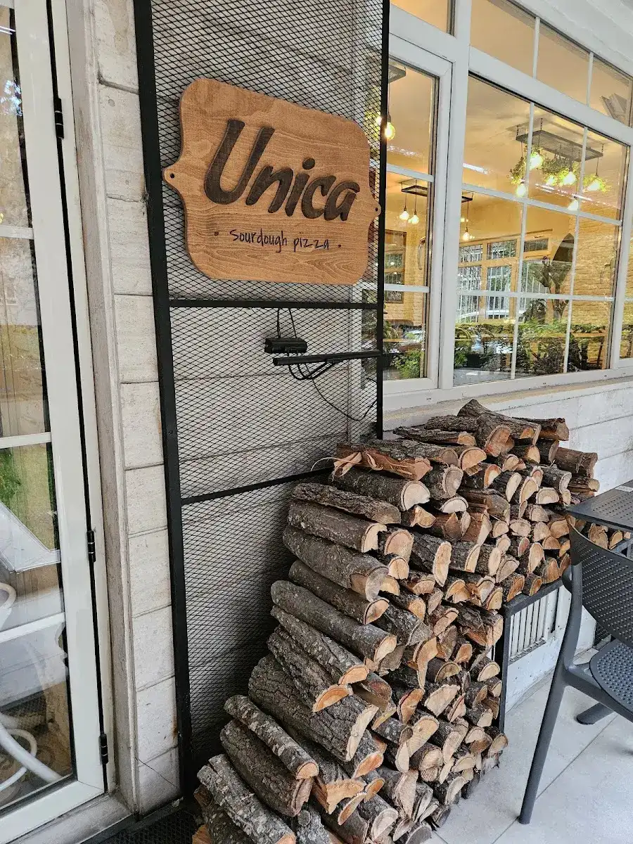 Unica ekşimaya pizza