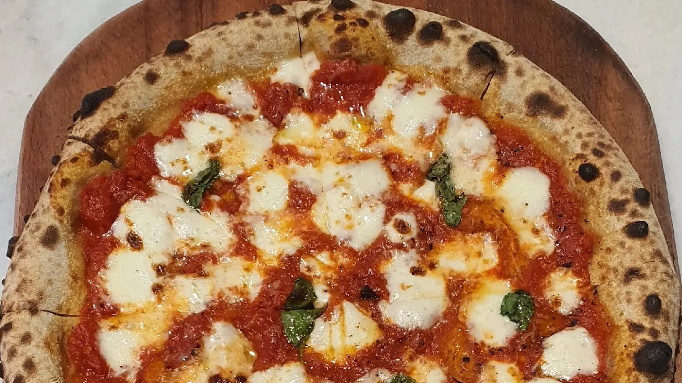 Unica ekşimaya pizza fotoğraf 2