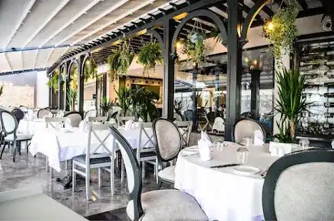 Vela Balık Restaurant