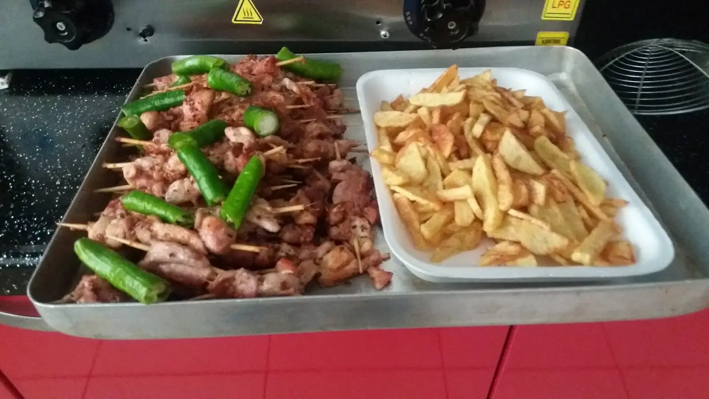 Acıktım Park&Cafe fotoğraf 2