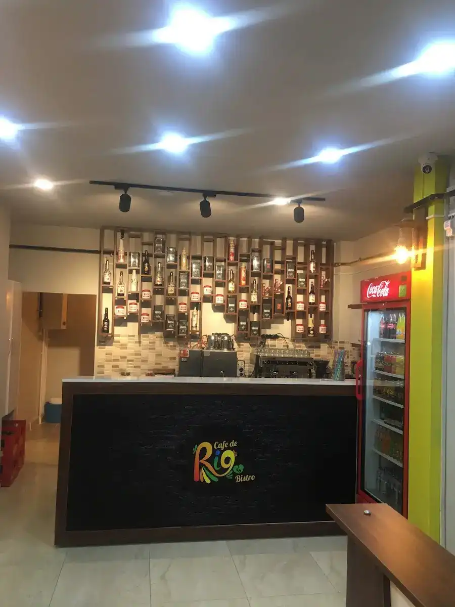 Cafe De Rio Bistro