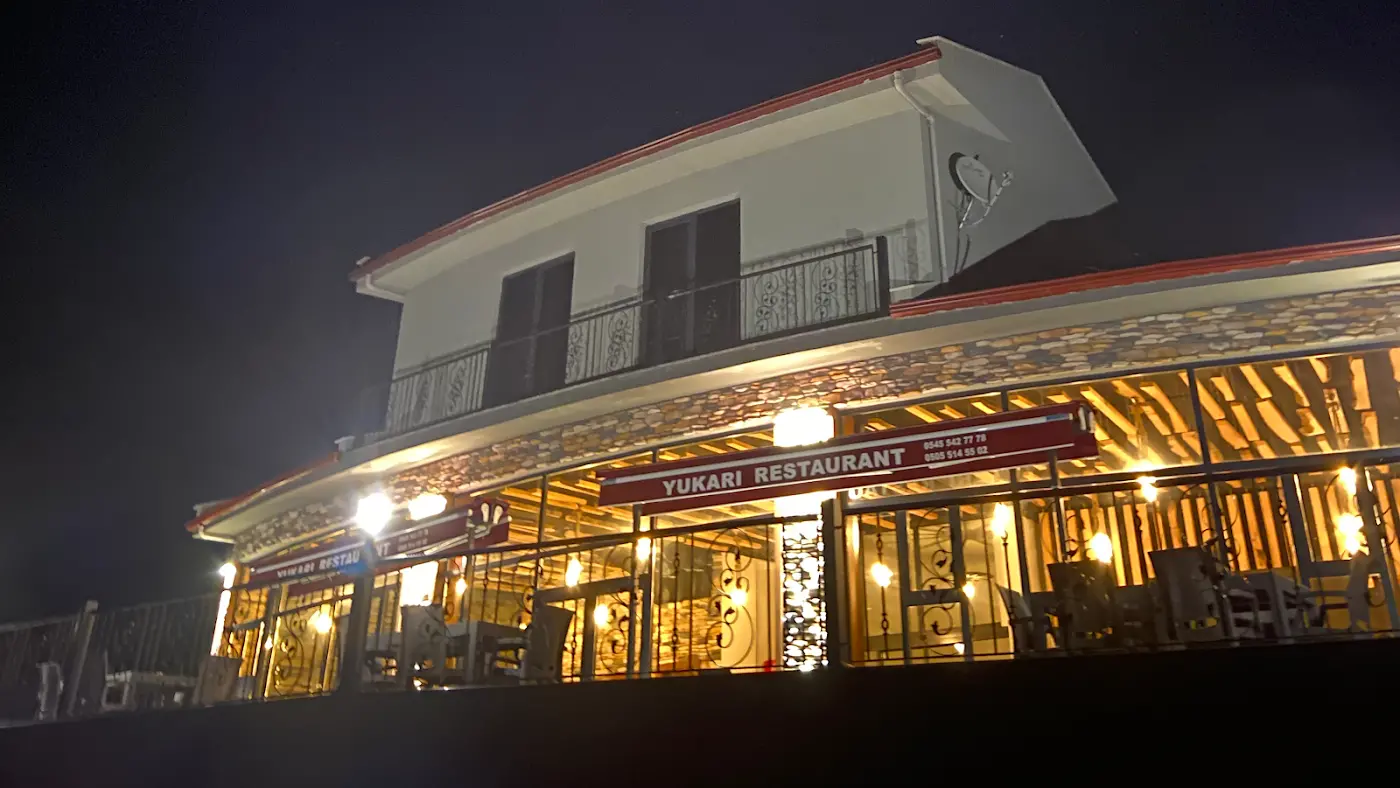 Yukarı Restaurant fotoğraf 3