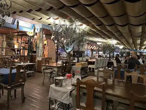 Balıkçıköy Fahri Çayyolu - Balık Restorantı - Ankara En İyi Balıkçı - Ankara En İyi Meze fotoğraf 3
