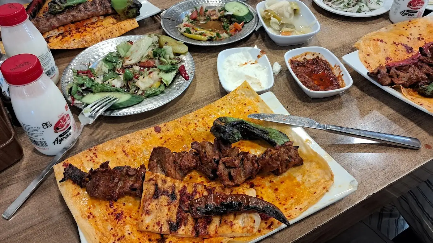 Bayram Usta Yaprak Kebap Çukurambar fotoğraf 2