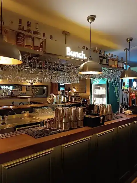 Bunch The Pub