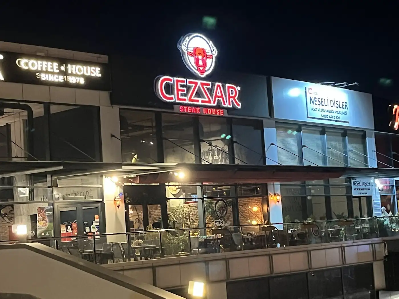 Cezzar Steakhouse - Yıldız