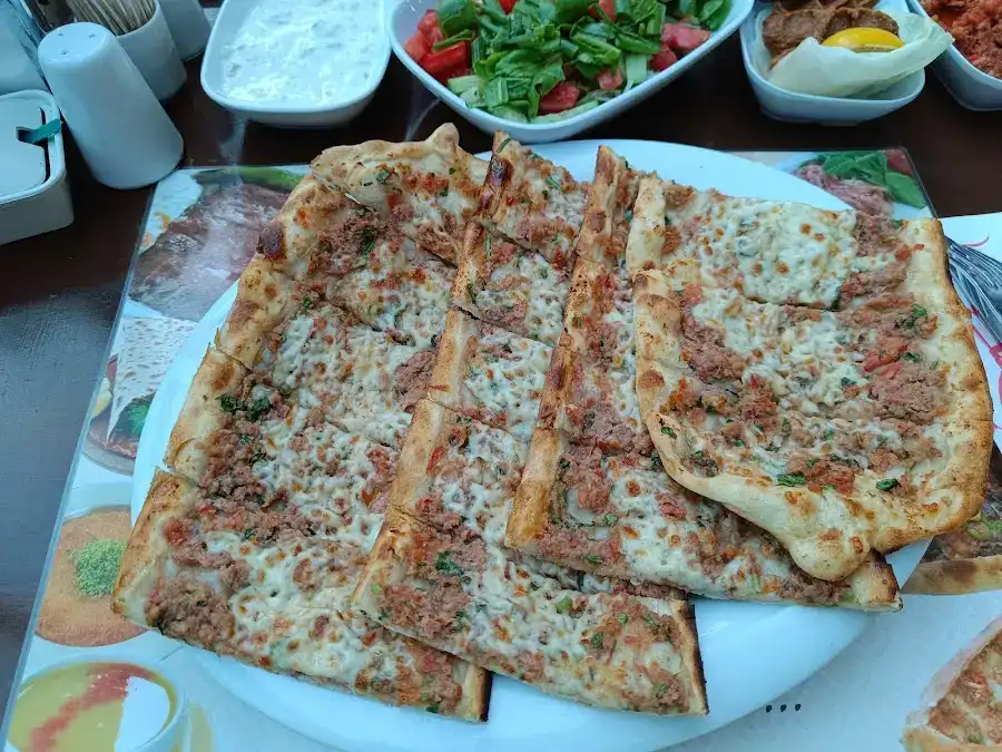 Damak Pide Kebap Çankaya Kebap Pide Izgara Lahmacun fotoğraf 2