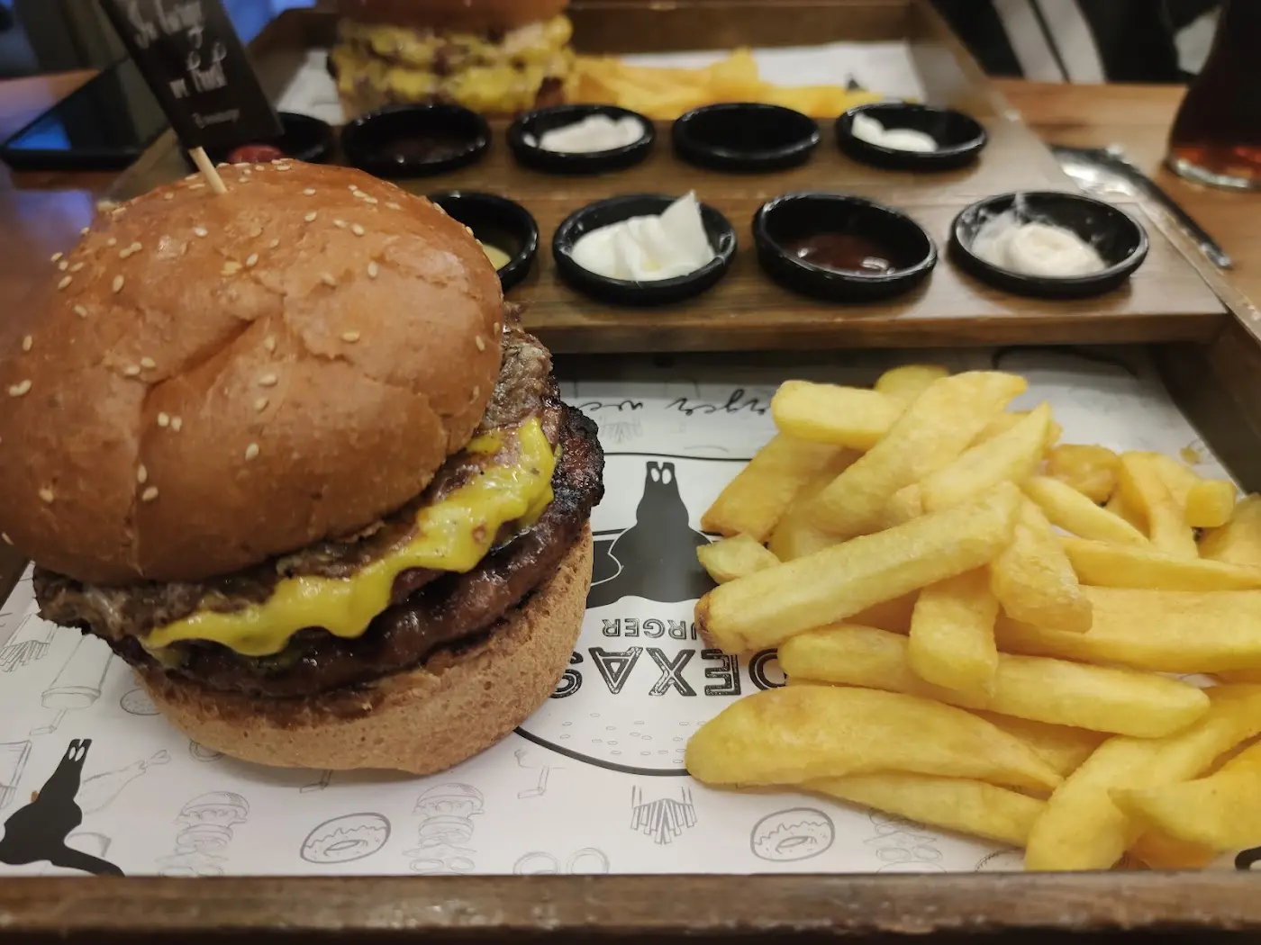 Dexas Burger fotoğraf 3
