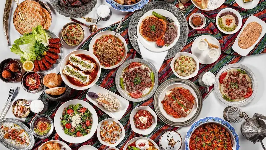 Hacıbaba Gaziantep Mutfağı Merkez Restoranı - Baklavacı Hacıbaba A.Ş. fotoğraf 3